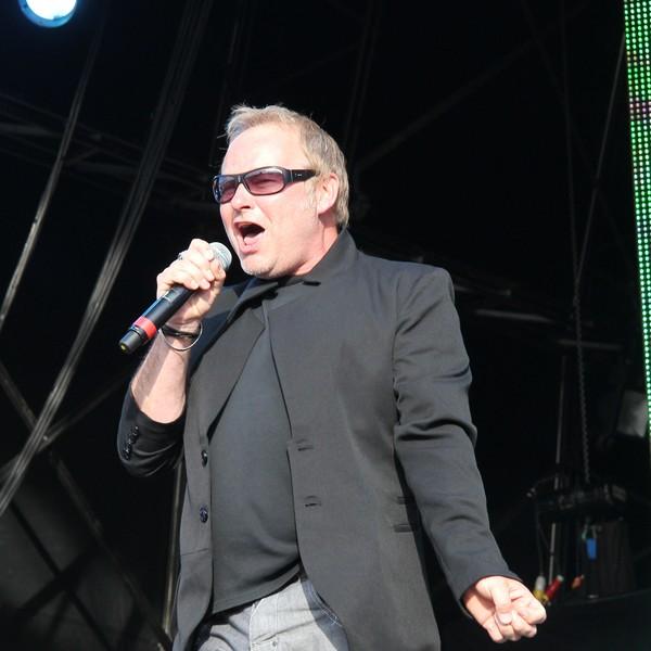 (I JUST) DIED IN YOUR ARMS TONIGHT