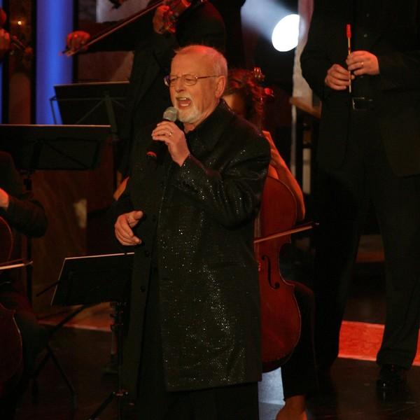 Wir sind jung (Oh Maria)