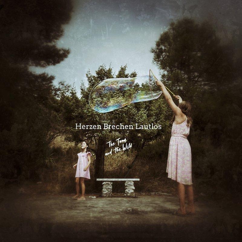 HERZEN BRECHEN LAUTLOS